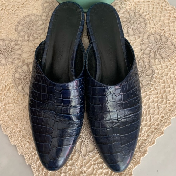 Freda Salvador Lay Mules Croc Embossed Leather 7 - Picture 7 of 11